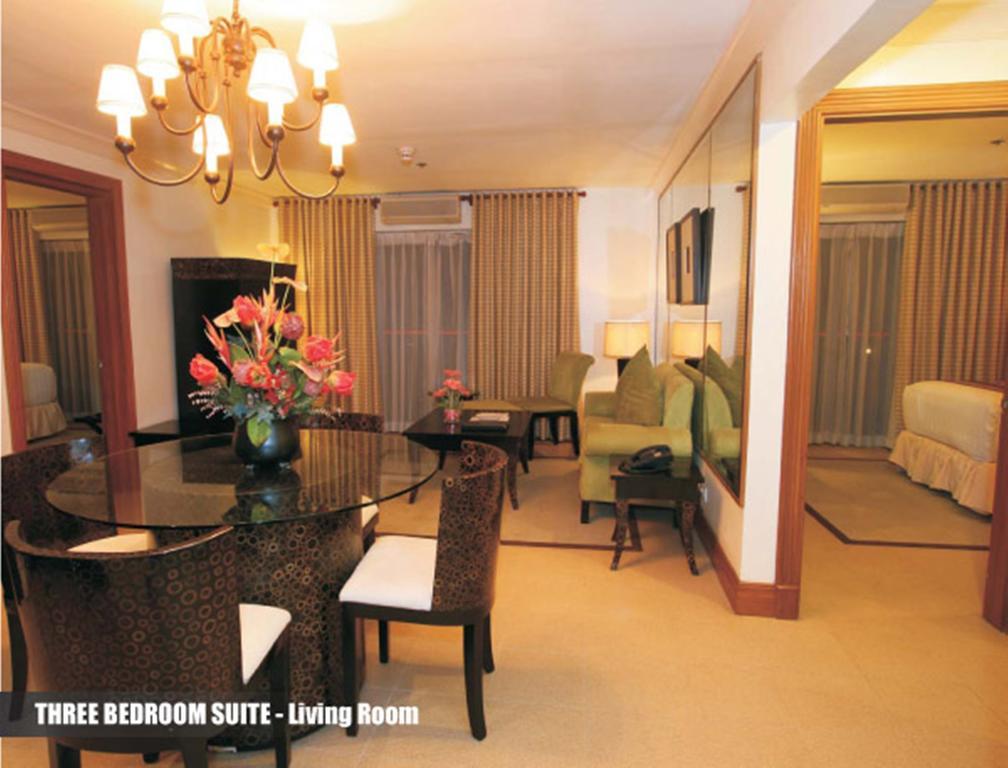 Crown Regency Suites Mactan Lapu-Lapu City Zewnętrze zdjęcie